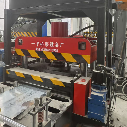 Latest company blogs about How often should the maintenance of the fully automatic cover plate machine be carried out