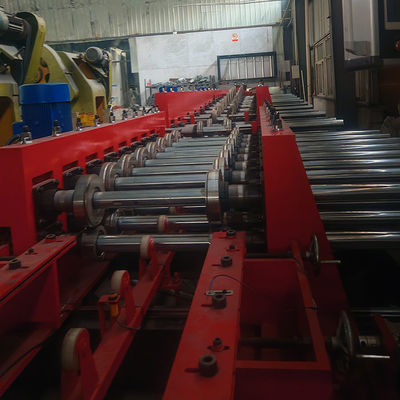 Un bon prix. 9m/min Machine de formage automatique complète de plateaux de câbles 380V 440V 220V Options personnalisables en ligne
