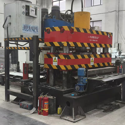 quality Heavy Duty Cable Tray Forming Machine With 380v Voltage And Powerful 2*45kw Motor factory